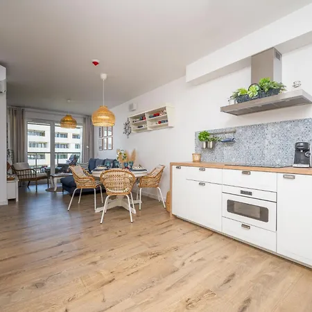 Boho - Nad Morzem W Kolobrzegu Kasprowicza 20c Parking, Basen, Silownia, Bawialnia W Cenie Apartment