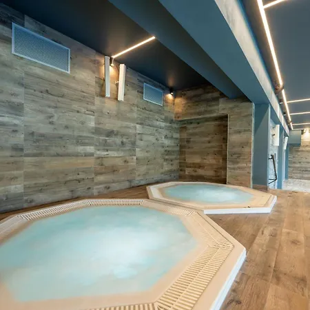 Boho - Nad Morzem W Kolobrzegu Kasprowicza 20c Parking, Basen, Silownia, Bawialnia W Cenie 科沃布热格